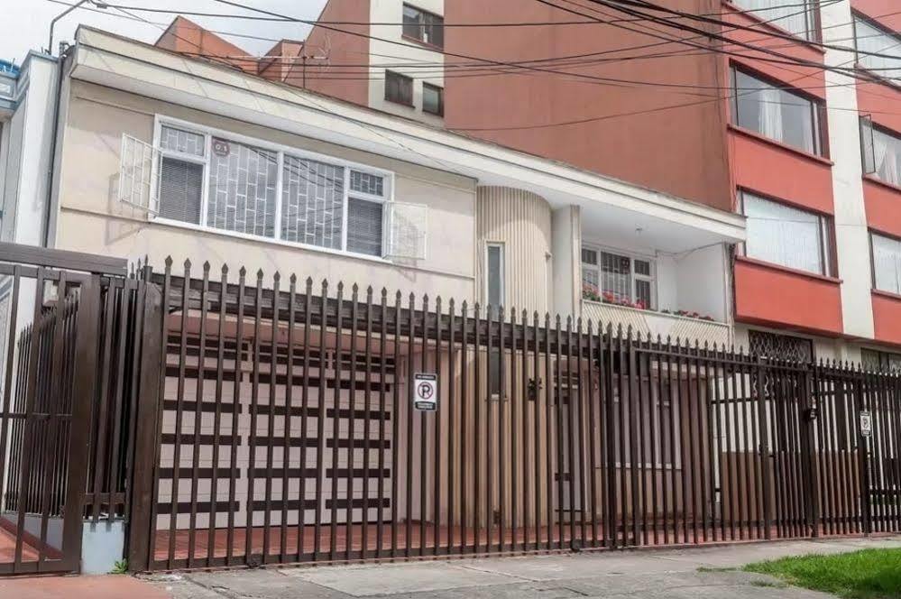 Casa Jota Hotel Bogotá Exterior foto